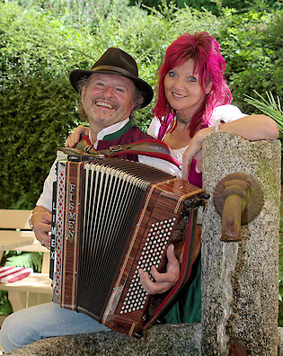 Herzlich willkommen im Musikantenhotel Mühl in Schweinhütt